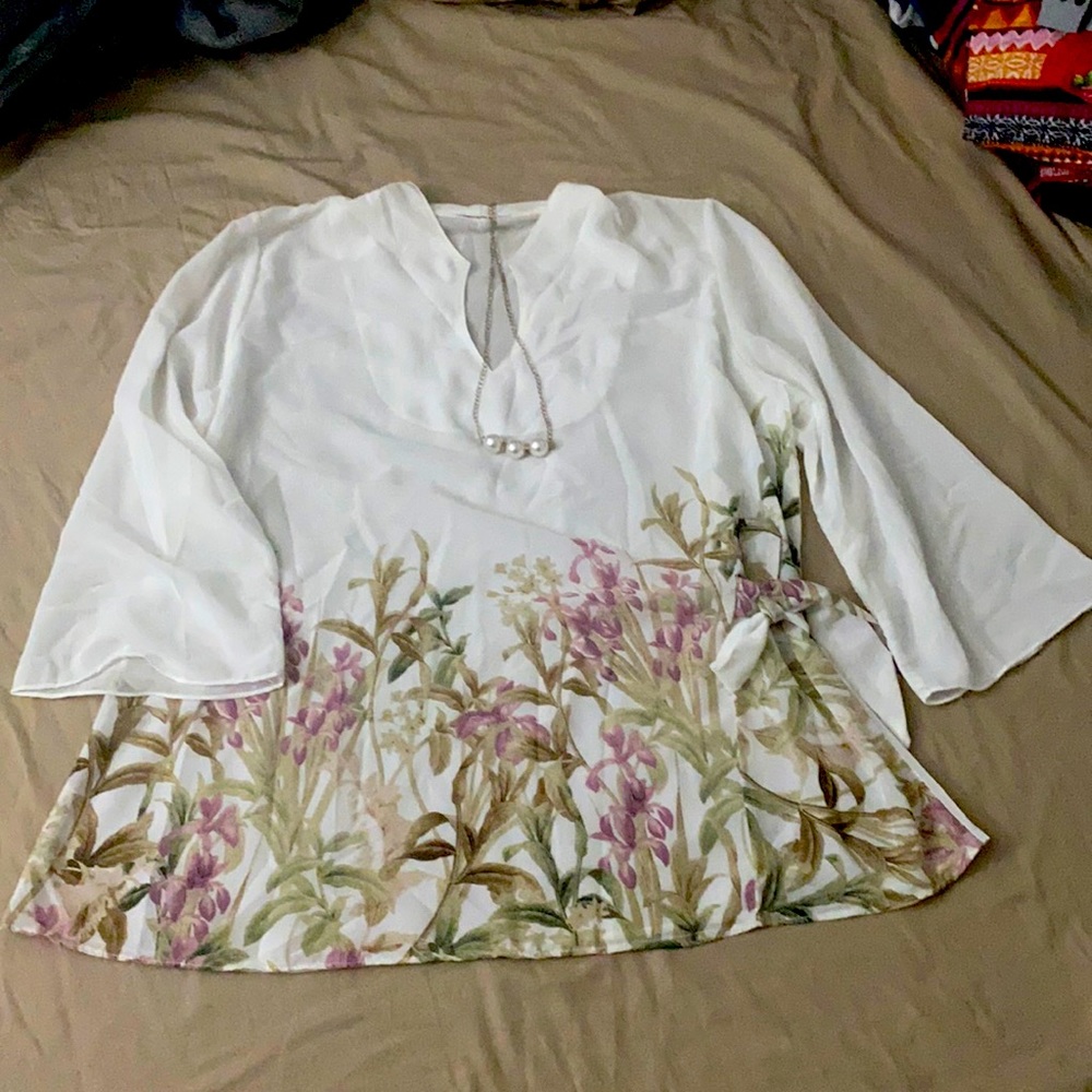 Women’s blouse
